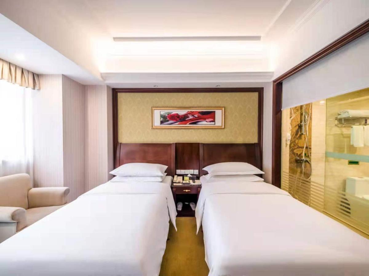 Vienna International Hotel Shanghai Pudong Xiupu Road Exteriör bild